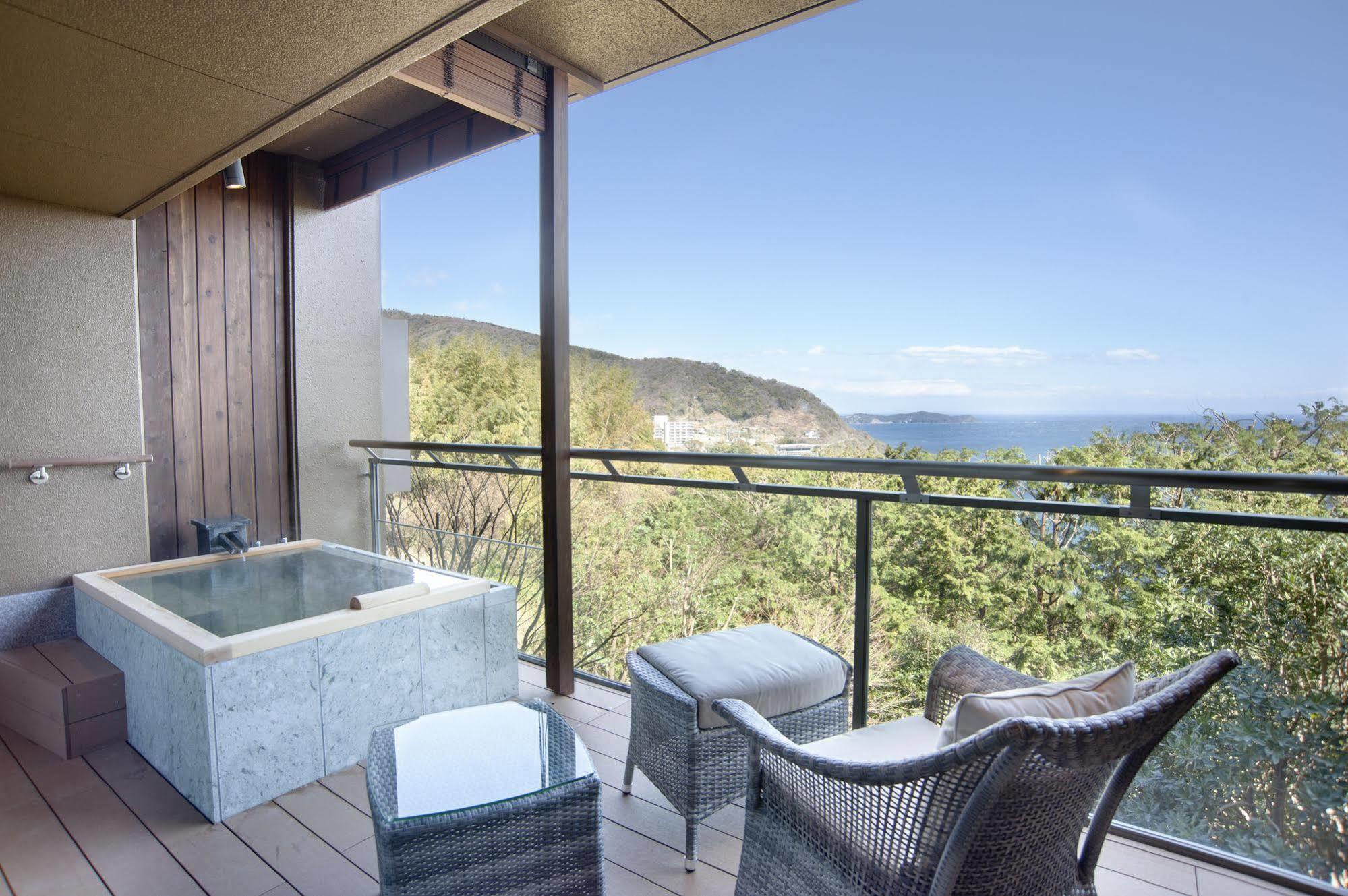 Atami Sekaie Hotel Exterior photo