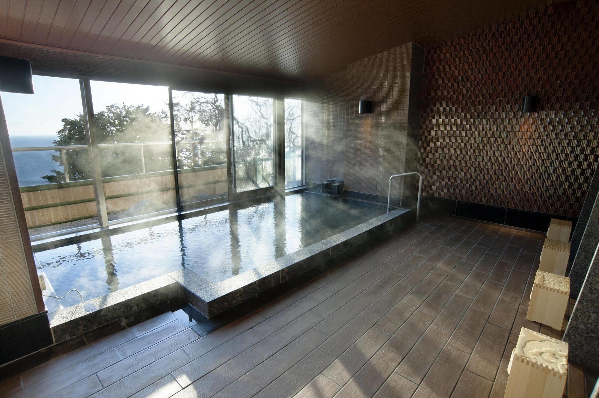 Atami Sekaie Hotel Exterior photo